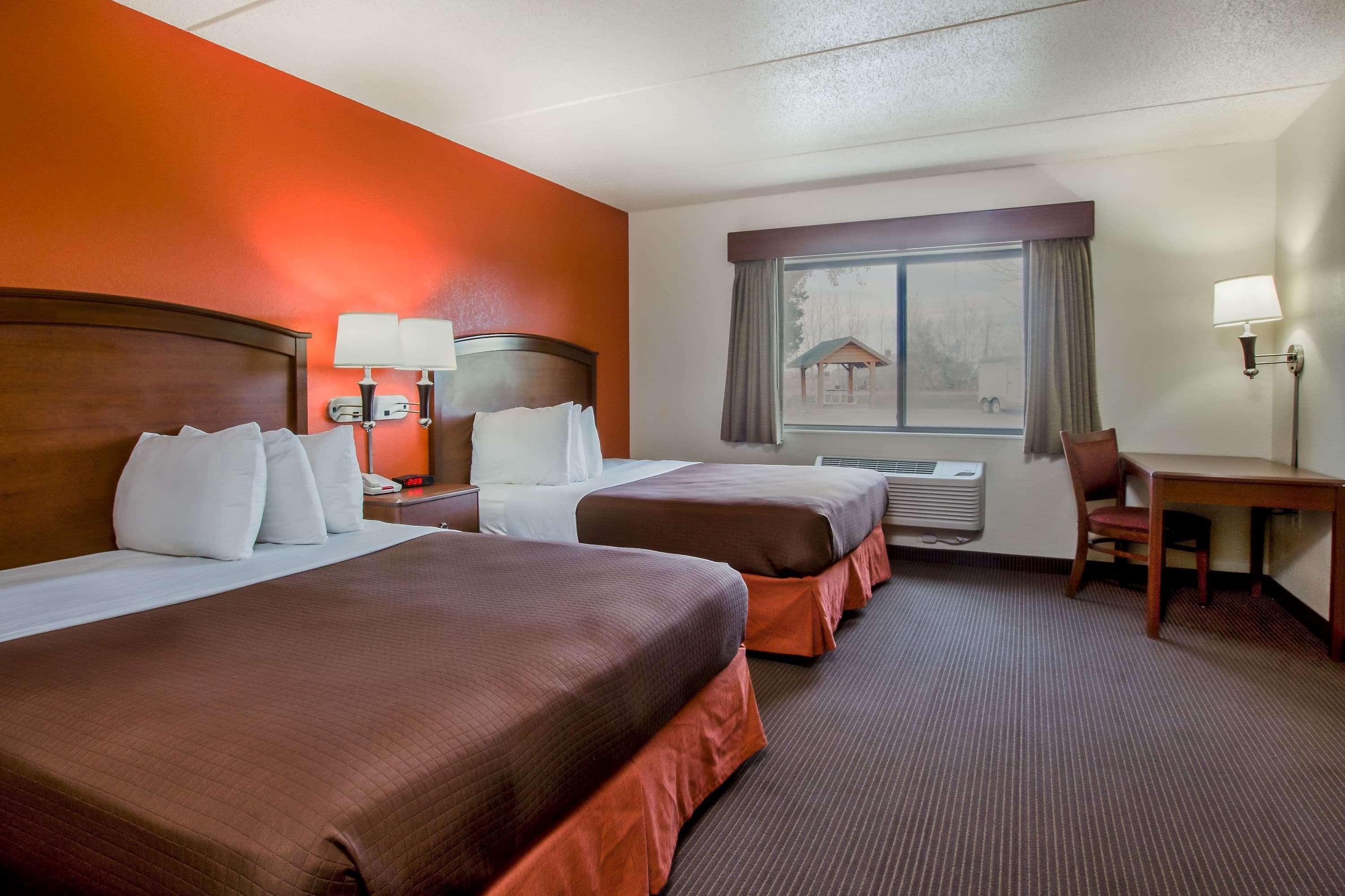 Americinn By Wyndham Chamberlain Conference Center Bagian luar foto